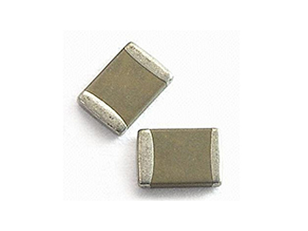 Chip capacitors